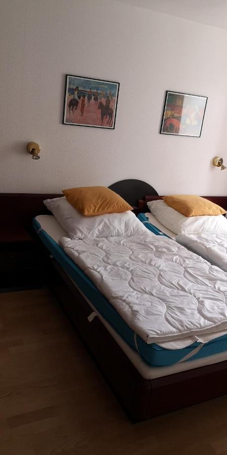 Zentrale Und Strandnahe Ferienwohnung In Kuehlungsborn Ost Exterior foto